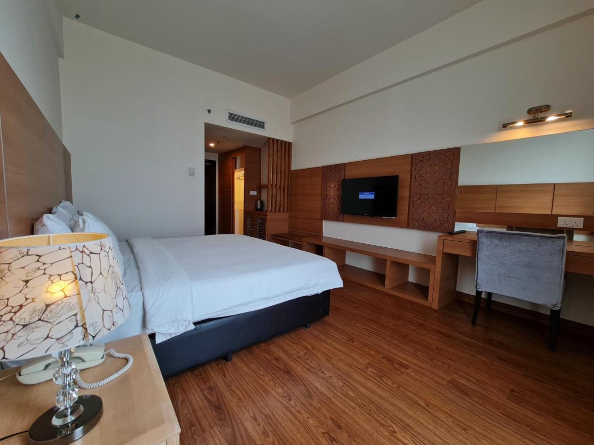 Swan Garden Hotel Malacca Eksteriør bilde
