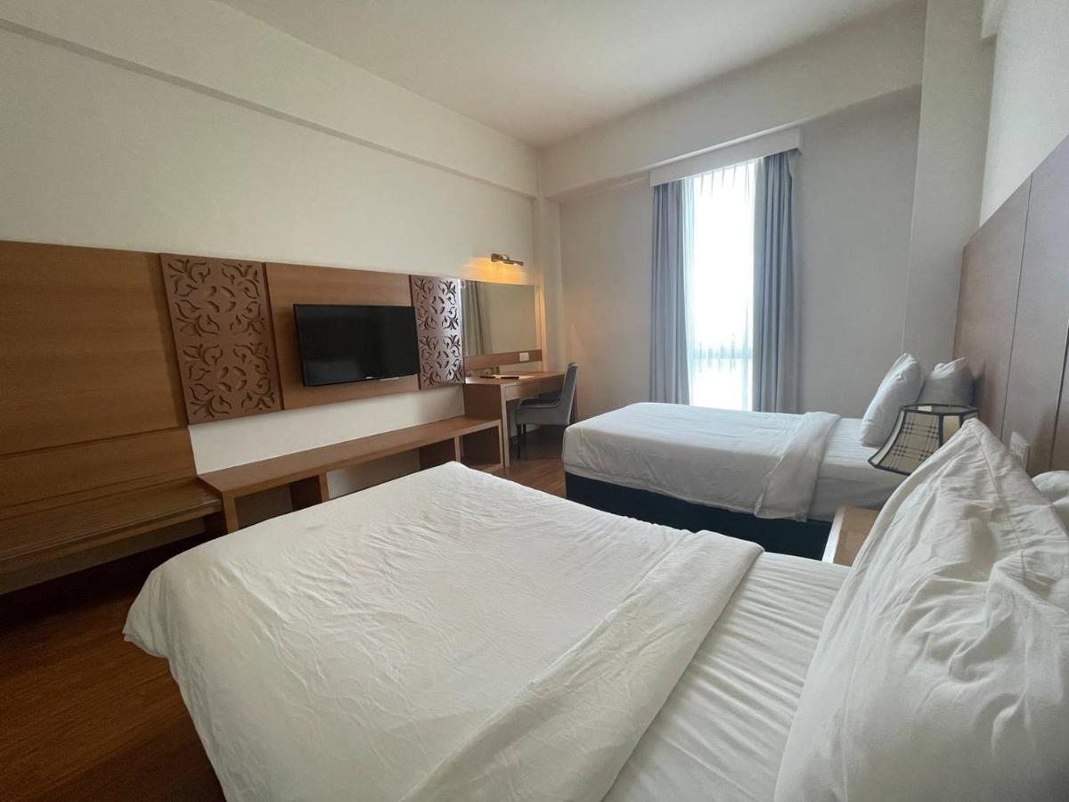 Swan Garden Hotel Malacca Eksteriør bilde