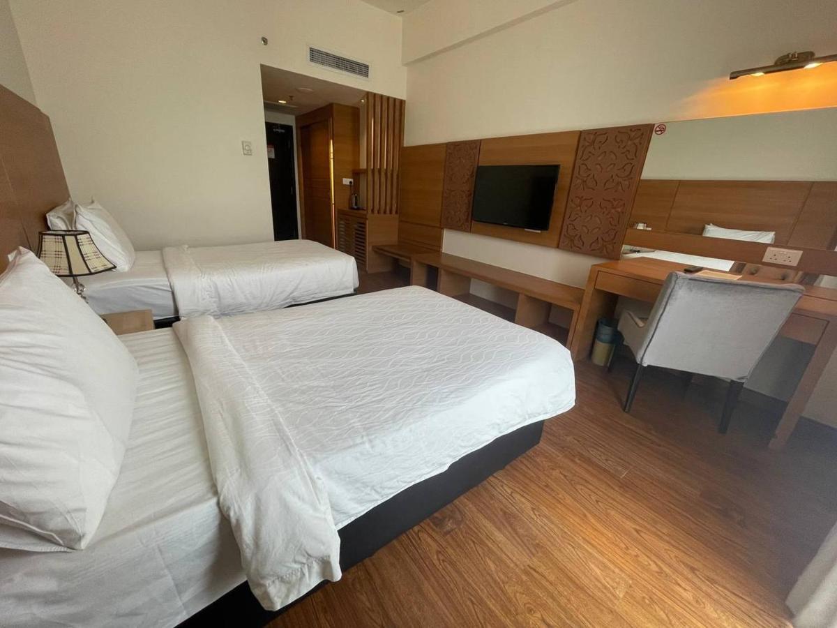 Swan Garden Hotel Malacca Eksteriør bilde